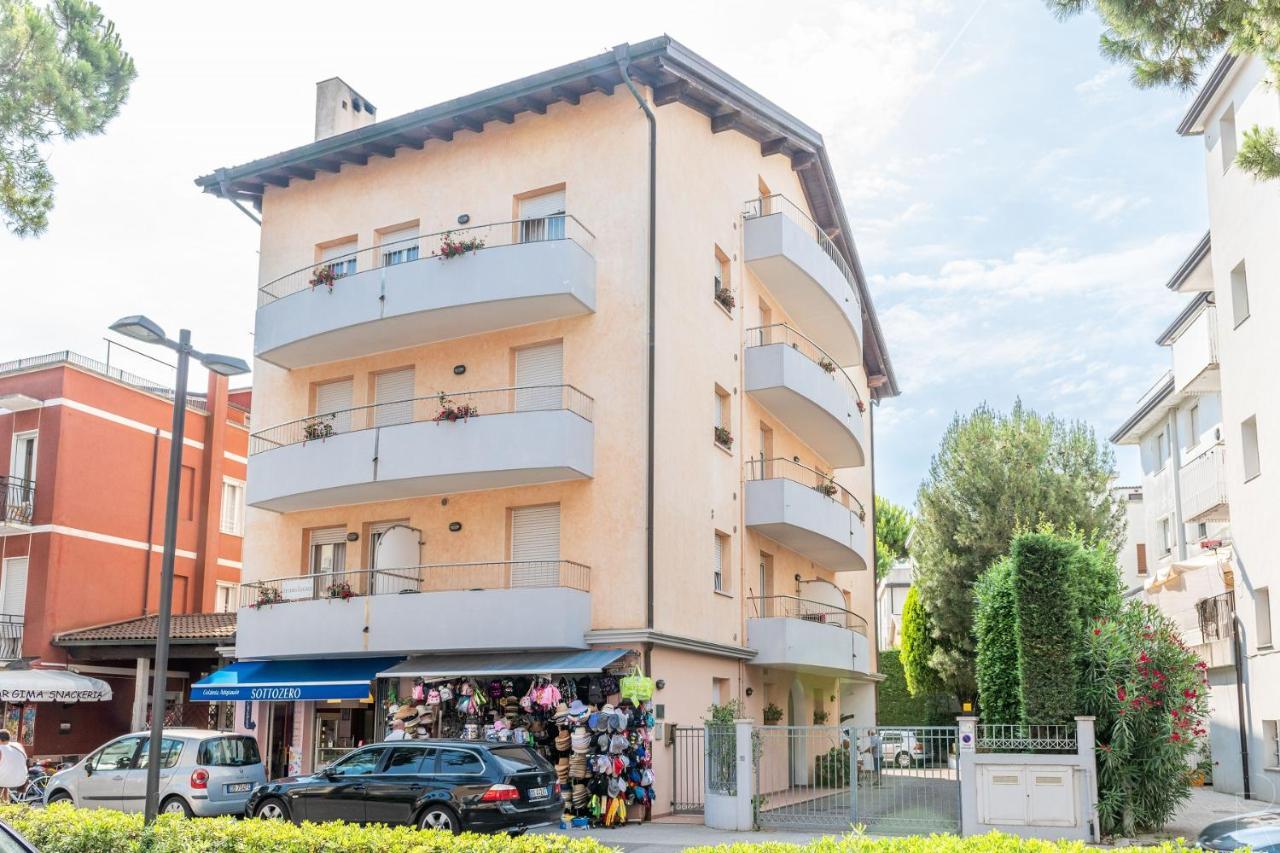 Casa Lina Appartement Caorle Buitenkant foto