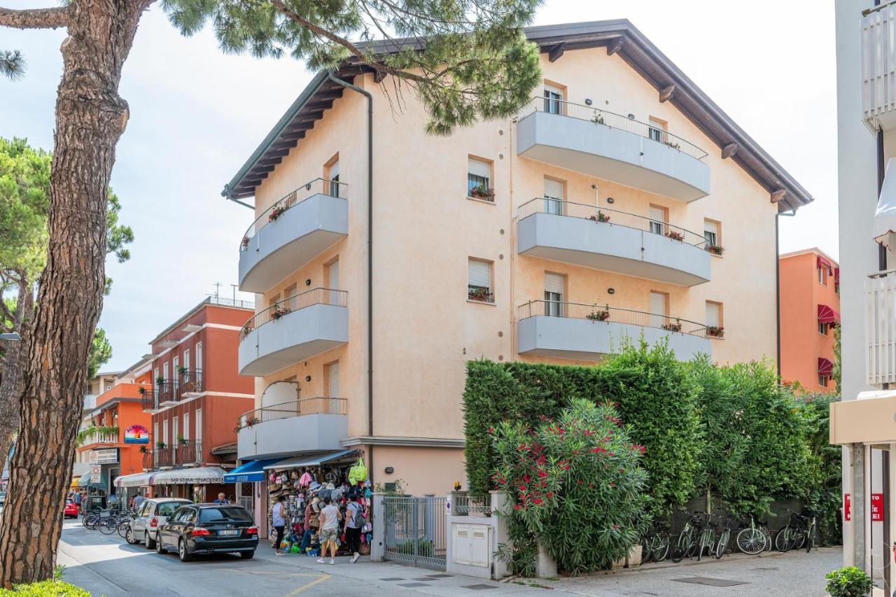 Casa Lina Appartement Caorle Buitenkant foto